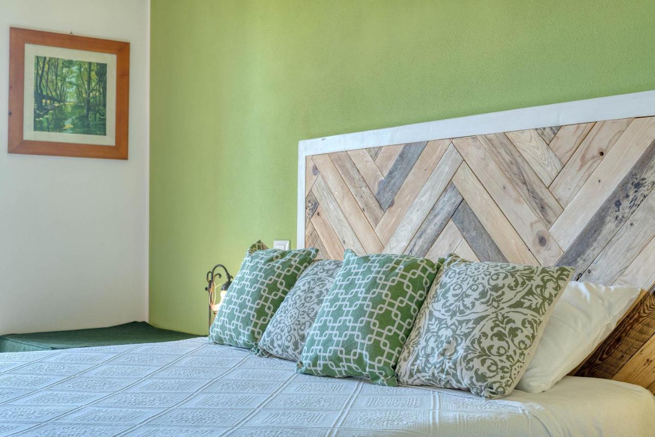 La Casa Degli Ulivi Appartamento In Villa Con Patio Quartu SantʼElena Exteriör bild