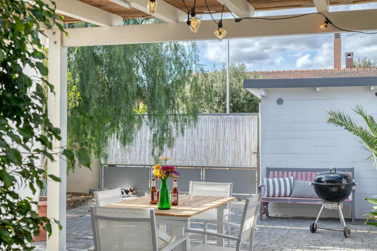 La Casa Degli Ulivi Appartamento In Villa Con Patio Quartu SantʼElena Exteriör bild